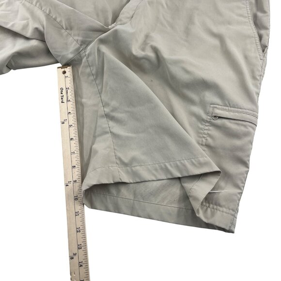 Nike Golf Dri-Fit Cargo Shorts Size 40 Beige Mens Lightweight Quick-Dry Casual - Picture 3 of 6